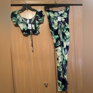 DISCOVERY: 2pc Off the shoulder crop top & cinched skirt w/split in the middle